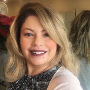 Meet your Posher, Tiffany